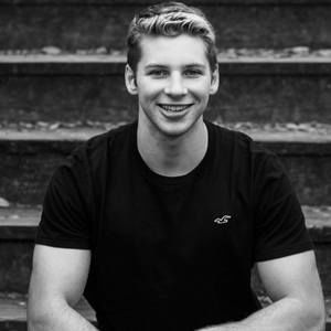 Meet your Posher, Tia